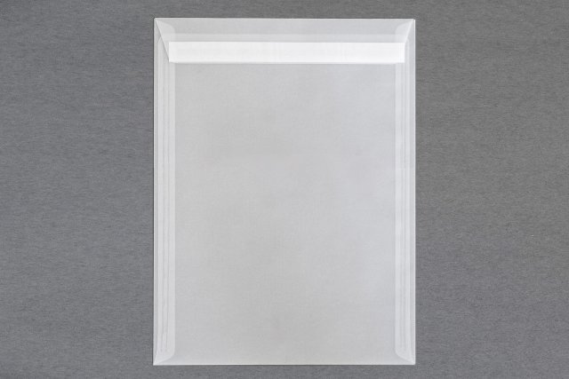 Briefumschläge DIN C4 haftklebend, Transparent
