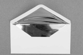 Briefumschläge DIN lang, Weiß mit Innenfutter in Silber